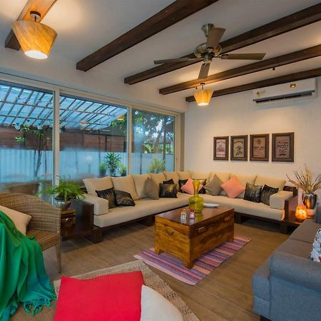 El Lodge By Stayvista - Pool, Lawn, And A Charming Gazebo For Your Perfect Getaway Lonavala Exterior photo