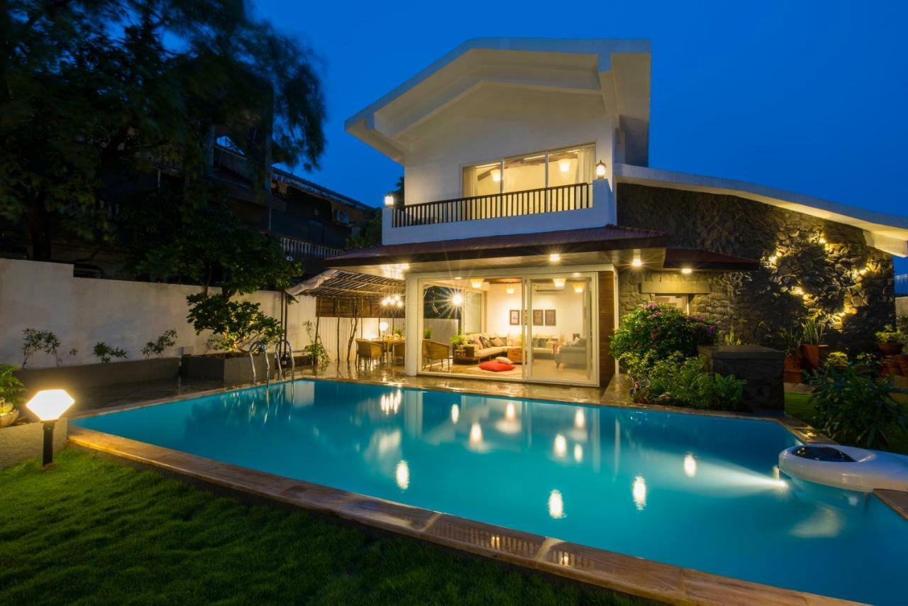 El Lodge By Stayvista - Pool, Lawn, And A Charming Gazebo For Your Perfect Getaway Lonavala Exterior photo